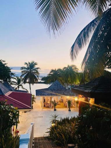 Studio Olia A P&V - Plages, Piscines Et Vue Mer! Sainte-Anne  Buitenkant foto